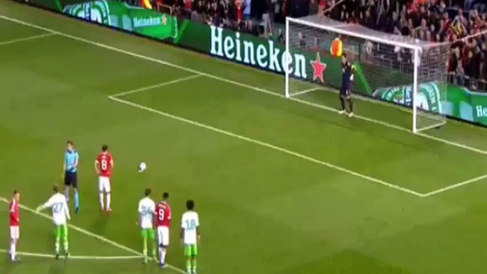 Juan Mata Penalty Goal - Manchester United vs Wolfsburg 1-1 (Champions League 2015) HD