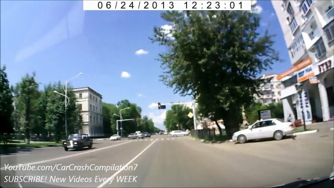 Car Crash Compilation # 11 June 2013