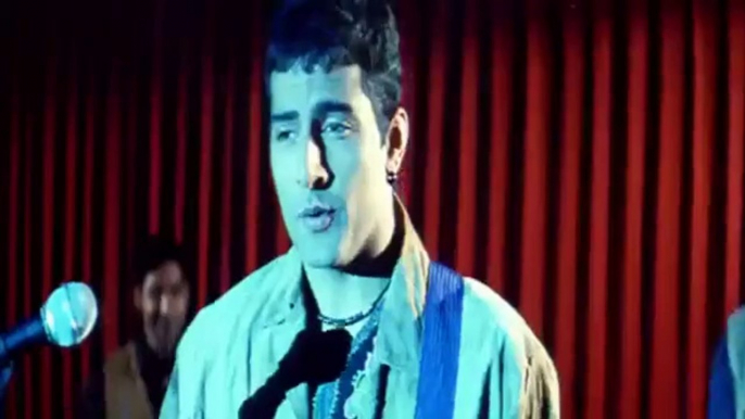 Charming Sudhanshu Pandey Playing Guitar in Bhoolna Nahin with Priyanka & Arjun ~ Yakeen