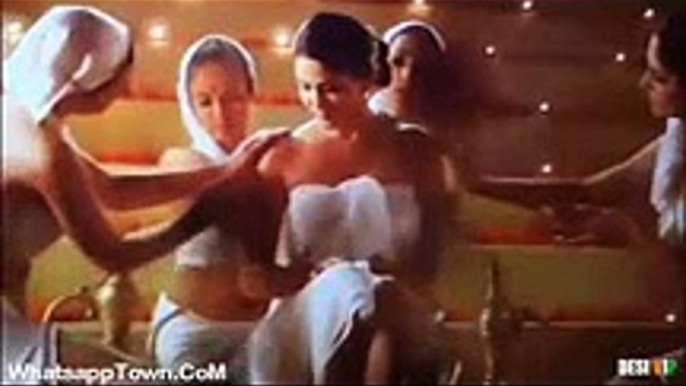 Sunny Leone Hot Uncensored Scene - Ek Paheli Leela_Segment_0_mpeg4