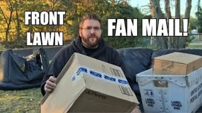 FIGHTING WITH NEIGHBOR FAN MAIL FAIL! Grim UNBOXES WWE Toys on LAWN