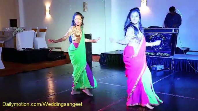 Indian Grils Awsome Dance - Best Dance ever - Hot Shakes