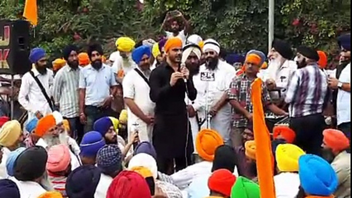 Deedar Gill' Emotional Speech Outside Guru Nanak Dev University Protesting Against Beadbi Of Sri Guru Granth Sahib ji