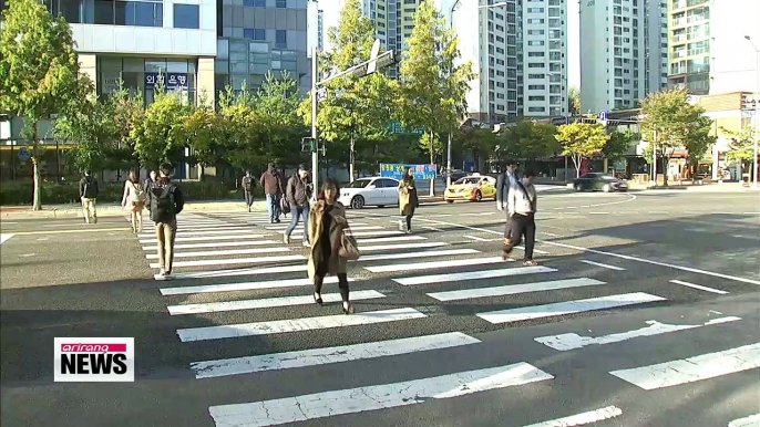 Smog settles over Korea, as fine dust alerts issued