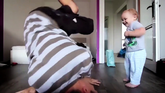 Father challenges his baby son to Hip Hop Dance Battle