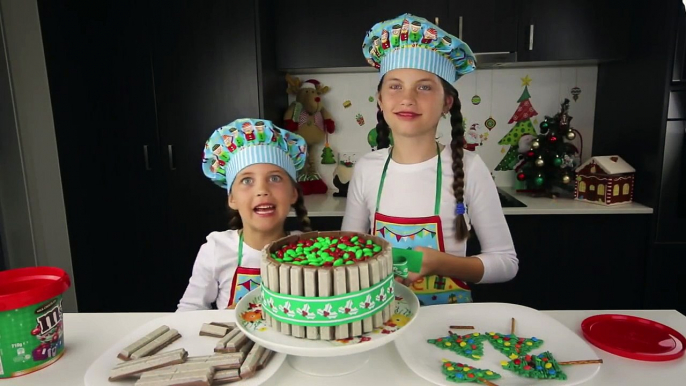 Blooper reel number 2 Charli & Ashlee from Charlis crafty kitchen having fun