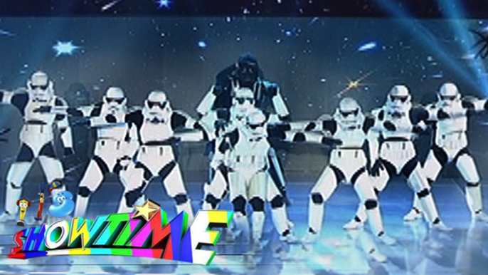 It's Showtime Halo Halloween: One Piece's Star Wars themed performance