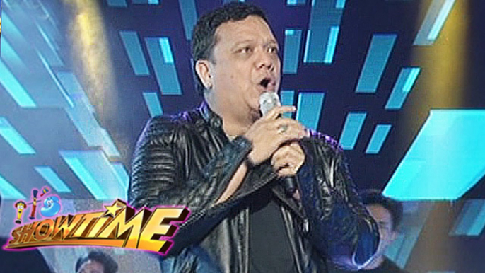 It's Showtime:  Mitoy Yonting sings "Kamusta, Mga Kaibigan"