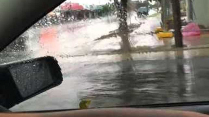 Flooding and Heavy Rain in Cobram as Storms Hit Southern Australia