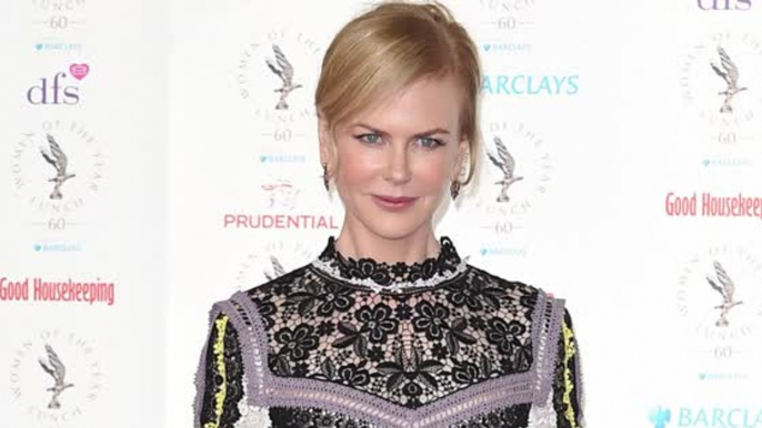 Nicole Kidman is Considering 'Wonder Woman' Role