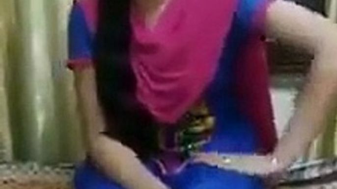 Larki ka gana sunay, pakistani girls talent, home girl singing, sweet voice, indian girls singing, punjabi song, punjabi girls dance, home girls dance, local girl singing