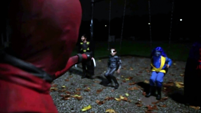 Deadpool Extended Clip Video Halloween (2015) Ryan Reynolds