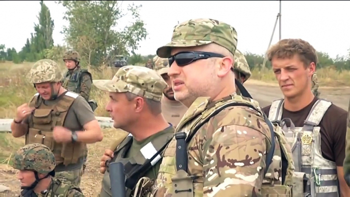 Ukraine Turchinov visits Ukrainian front line positions near Donetsk Airport. 13.08.2015
