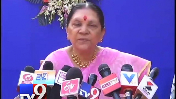 Gujarat CM Anandiben Patel greets people on New Year - Tv9 Gujarati