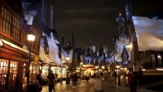 Wizarding World of Harry Potter | Hogsmeade |wizarding world of harry potter diagon alley,