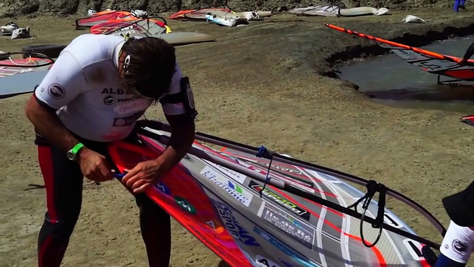 Nouveau record du monde vitesse en Windsurf par Antoine Albeau