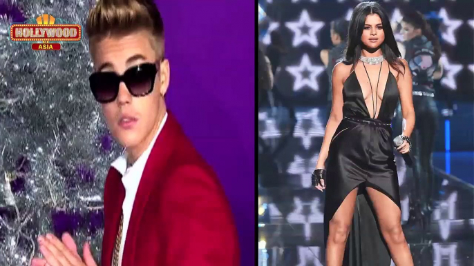 Justin Bieber SUPPORT Selena's Performing  Victoria Secret Fashion Show