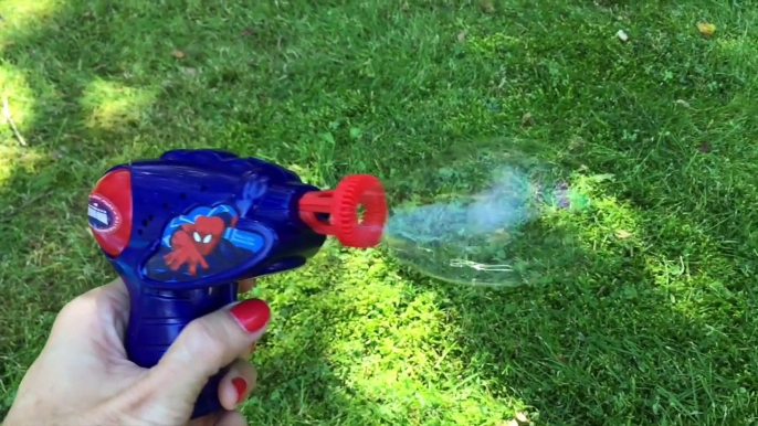 SPIDERMAN Bubble Gun Spider-Man Bubble Machine Bubbles Generator Bubble Playtime for Kids Toy Videos