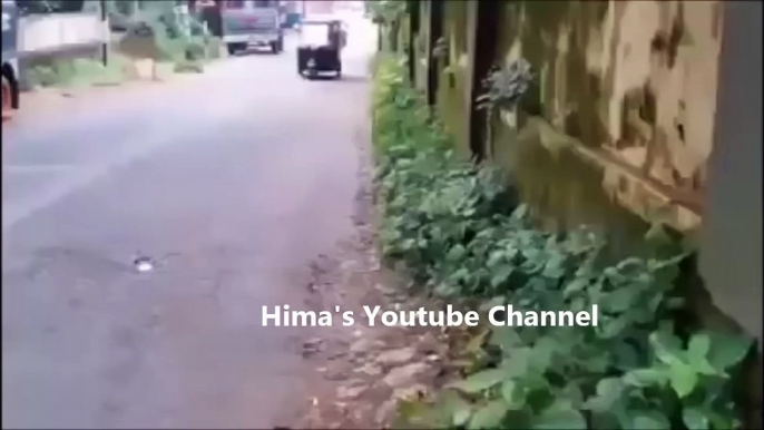FUNNY INDIAN WHATSAPP VIDEOS    FUNNY INDIA KERALA VIDEOS COMPILATION