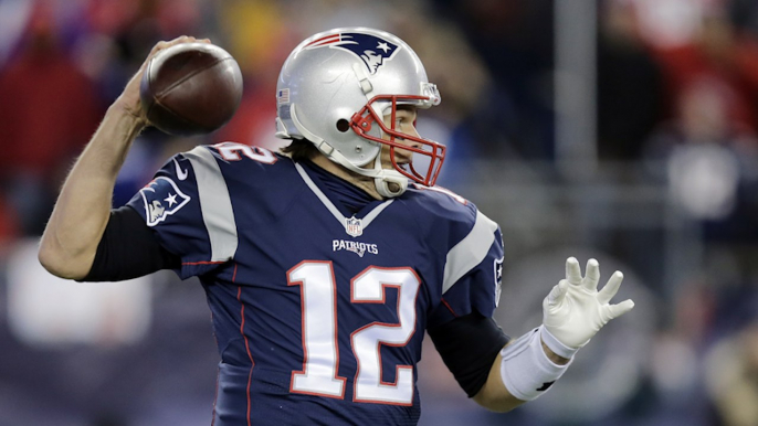 Tom Brady, Patriots Improve to 10-0
