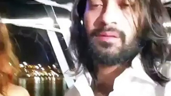 Waqar Zaka is Doing Stupid Activities With Qandeel Baloch in a Function