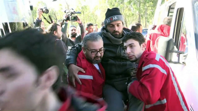 Rebeldes sirios evacúan Homs tras acuerdo con el régimen