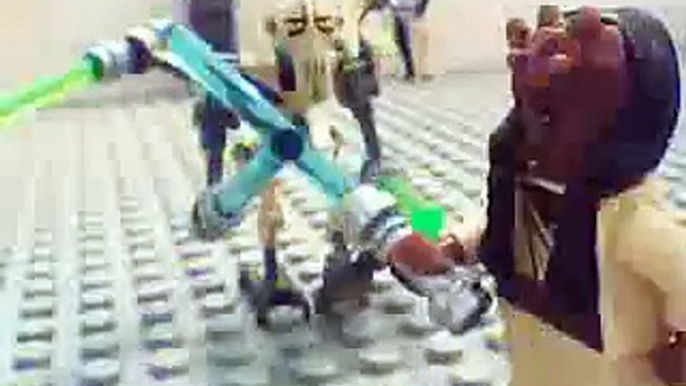 LEGO Star Wars General Grievous vs Agen Kolar