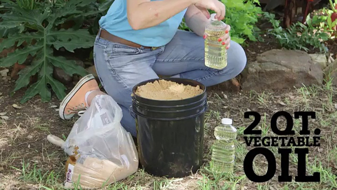 Clean Garden Tools in a Snap