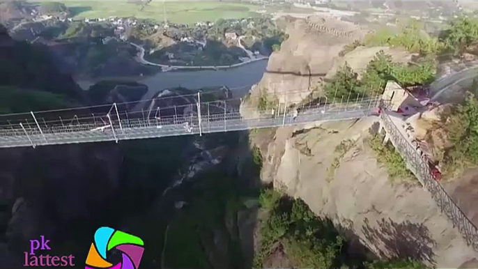 The World's Longest Glass Bottomed Bridge