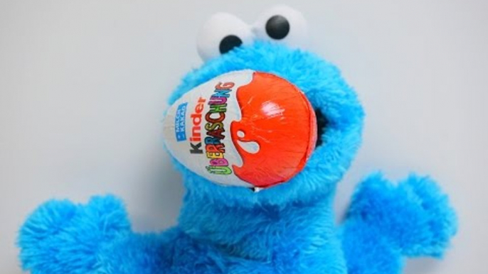 3 Kinder Surprise EGGs & 3 Kinder Joy & Funny Blue Cookie Monster