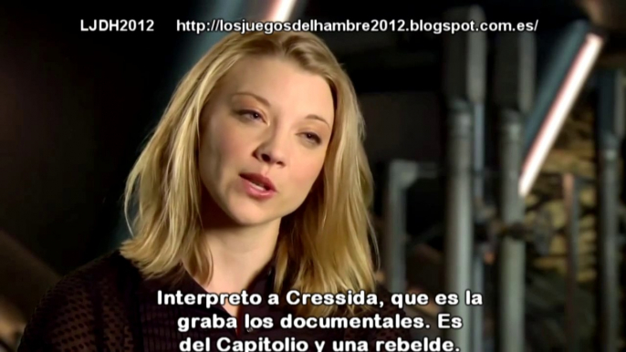 The Hunger Games: Mockingjay Part 1 - Natalie Dormer Interview (2014)  Subtitulado Español