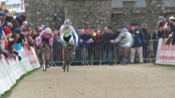Coupe de France de cyclo-cross 2015 : L'arrivée des Espoirs pour la 2e place à Flamanville
