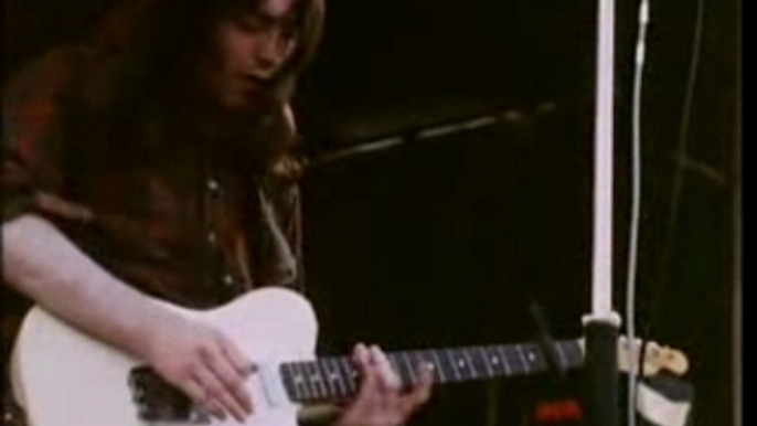 Rory Gallagher (Taste) - Gambling Blues (Live-Isle Of Wight)