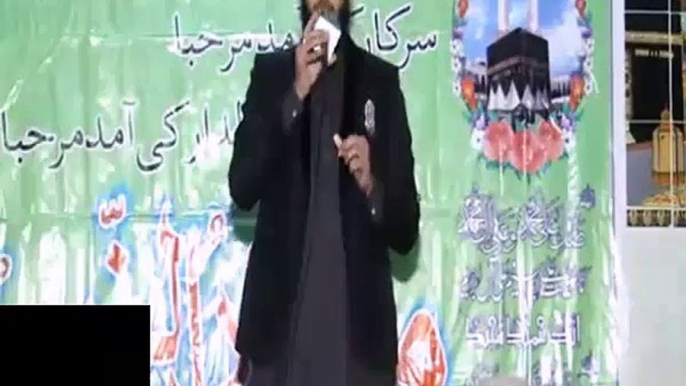 New & Exclusive Video Of Death of Naat Khuwan During Reciting Naat