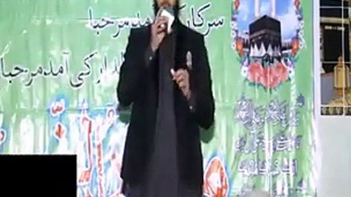 New Exclusive Video Of Death Of Naat Khuwan During Reciting Naat