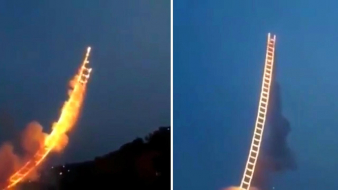 Artist Shows Off Amazing Ladder To Heaven Fireworks Display