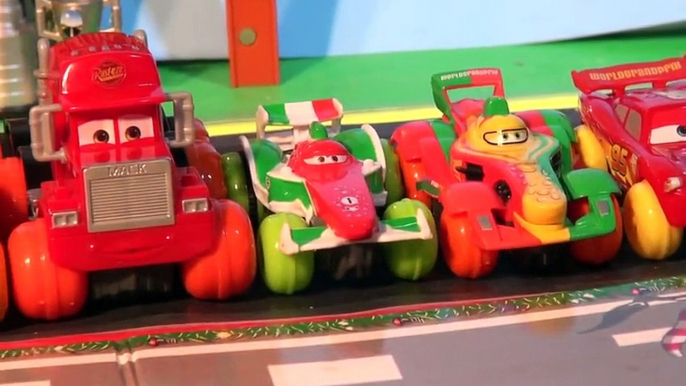 Pixar Cars Lightning McQueen Hydro Wheels with Mack Mater and Red from Radiator Springs