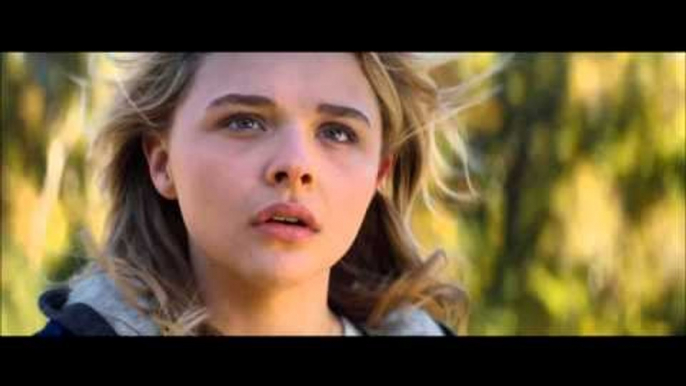 The 5th Wave - Ordinary Girl TV Spot - Starring Chloe Grace Moretz - At Cinemas January 22