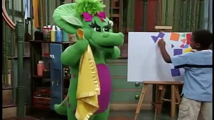 Barney: Wonderful World of Shapes