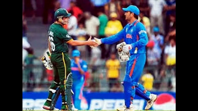 The Best Friendship Moments between - India and Pakistan cricketers-