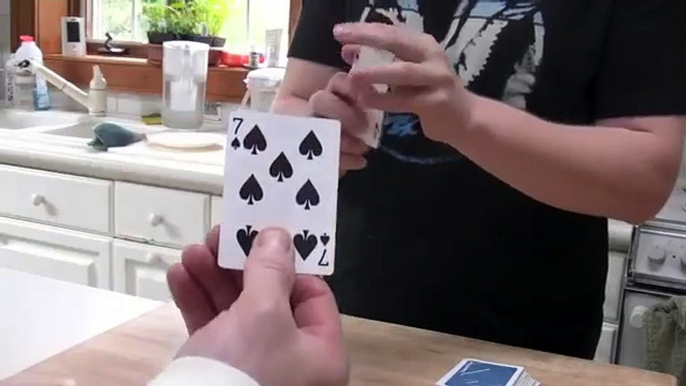 Amazing Magic Card trick - Lucky 7 - Magic Tricks for beginners