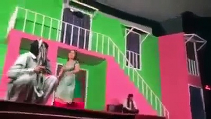 SHEEZA HOT MUJRA 2016 - PAKISTANI STAGE DRAMA 2016 HOT MUJRA LIVE