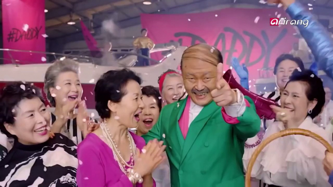 Showbiz Korea _ MV for PSY(싸이)′S DADDY goes over 100 million view