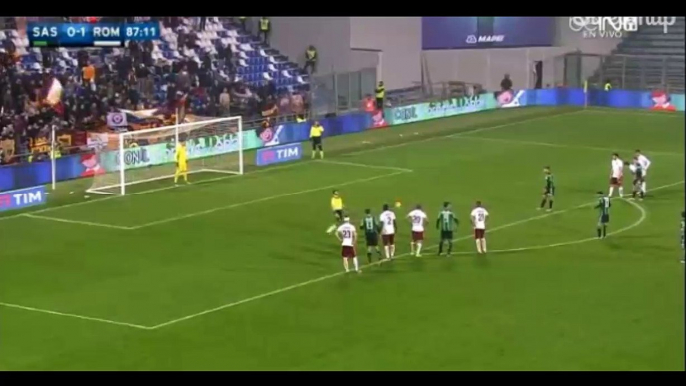 Domenico Berardi Miss penalty ~ US Sassuolo vs AS Roma 0-1