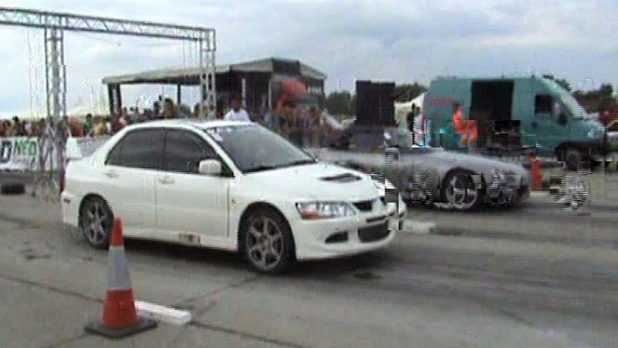 Mitsubishi Lancer EVO VIII Vs. Honda S2000 Drag Race