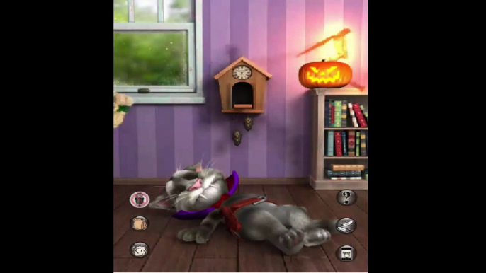 Talking Tom - Halloween Vampire and Pumpkin Costume