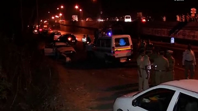 Mumbai: Driver dies as speeding car falls off highway