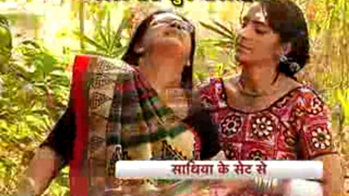 Saath Nibhaana Saathiya 4 March 2016 Sona Sabke Saamne Lekar Aayi Madhu Ka Asli CHehra