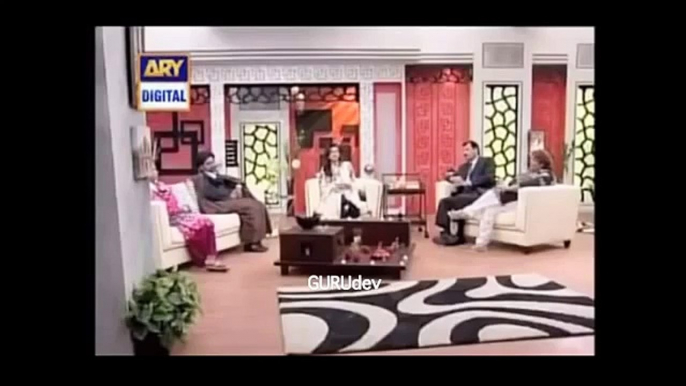 What Happened That Audience Running & Nida Yasir Shouting In Live Show