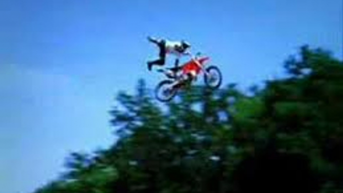 Funny videos -VERY FUNNY BOY BIKE JUMP -  very funny videos , funny videos of people falling , Try not to laugh challenge IMPOSSIBLE,funny home videos - Funny Pranks 2016